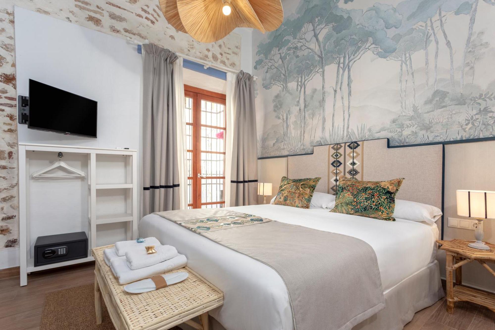 The Old House Marbella Hotel Bagian luar foto