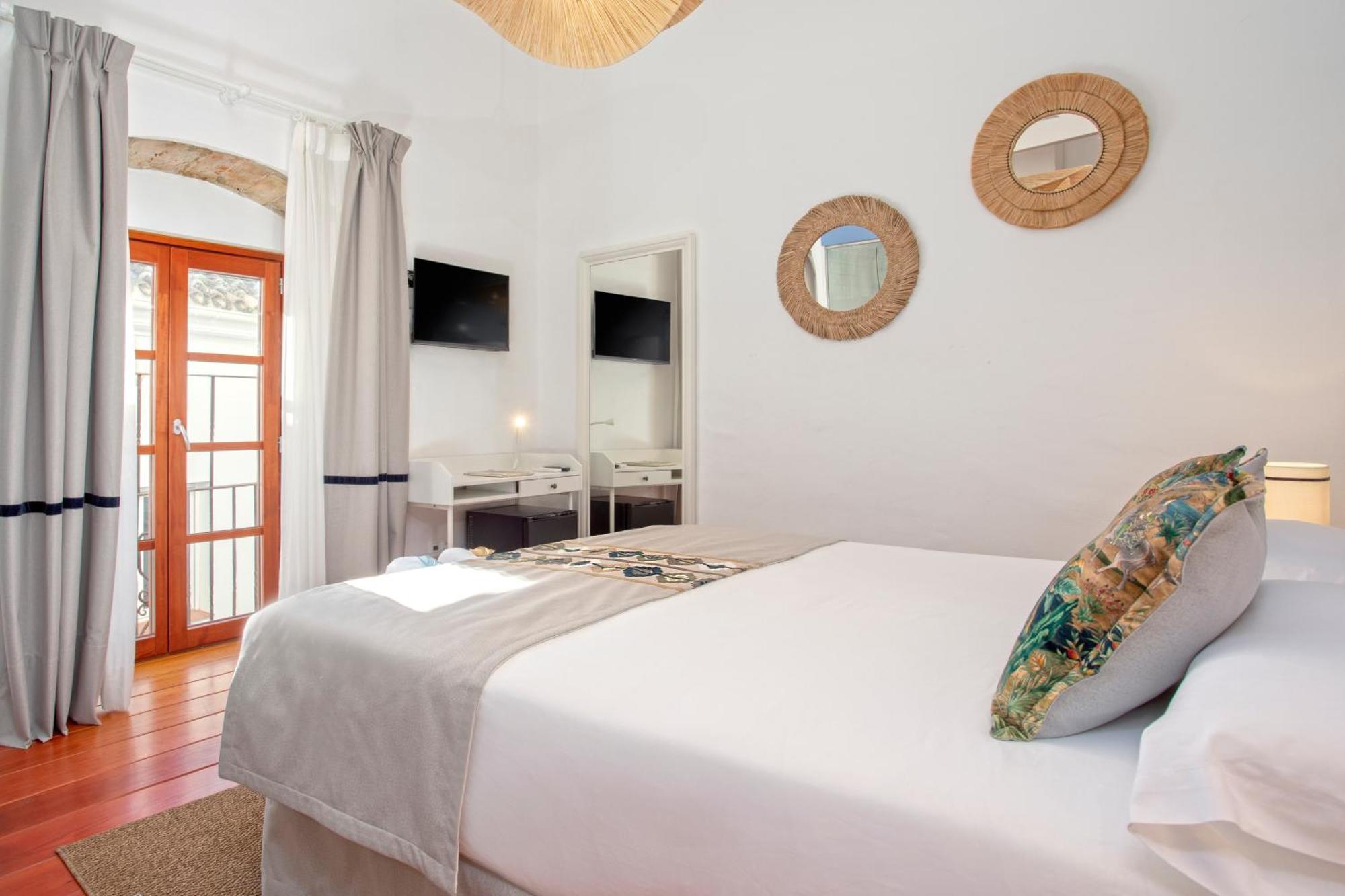 The Old House Marbella Hotel Bagian luar foto