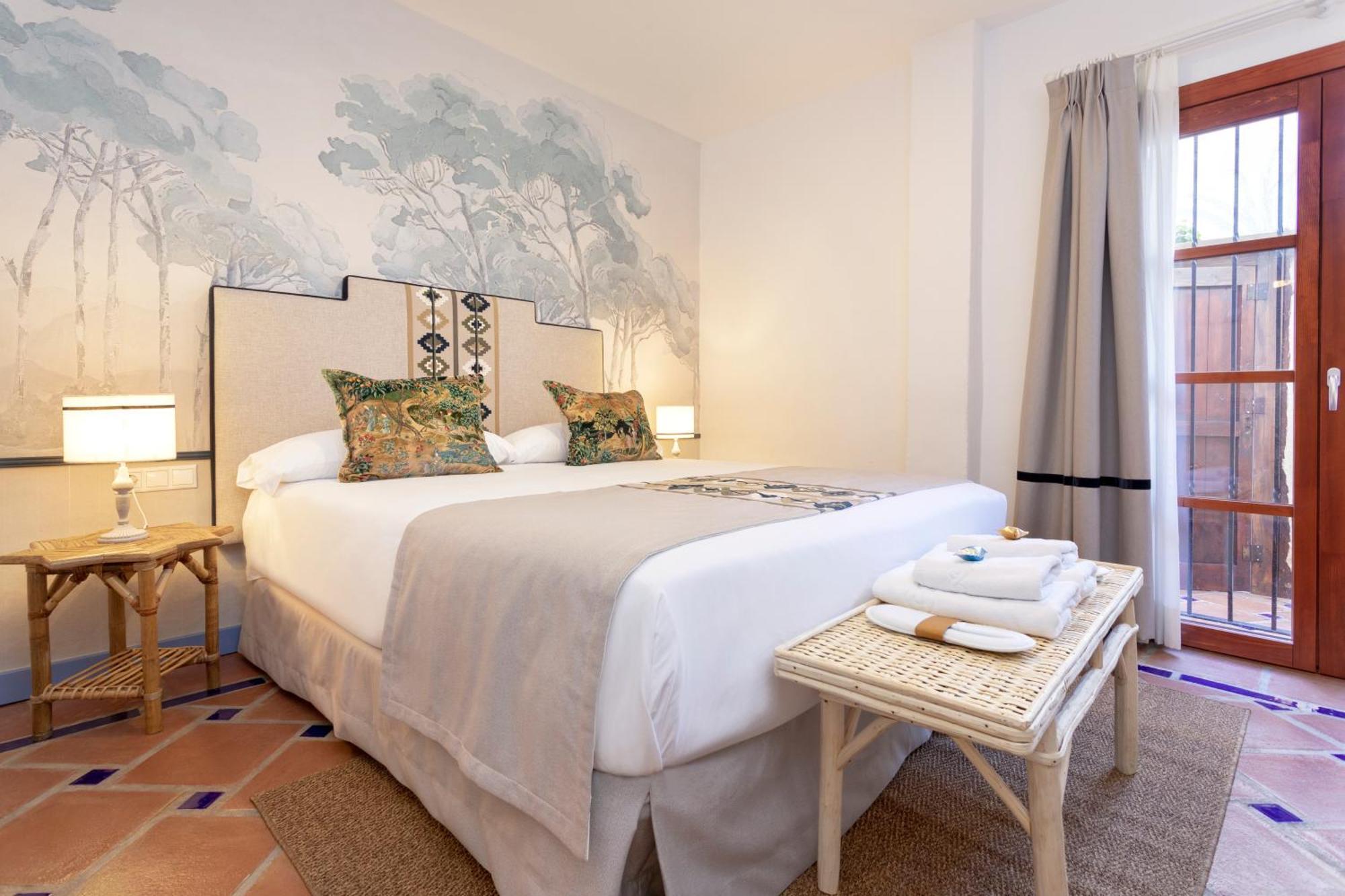 The Old House Marbella Hotel Bagian luar foto